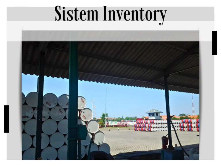 Area depo industri migas sebagai lokasi implementasi sistem inventory menggunakan barcode scanner industri.