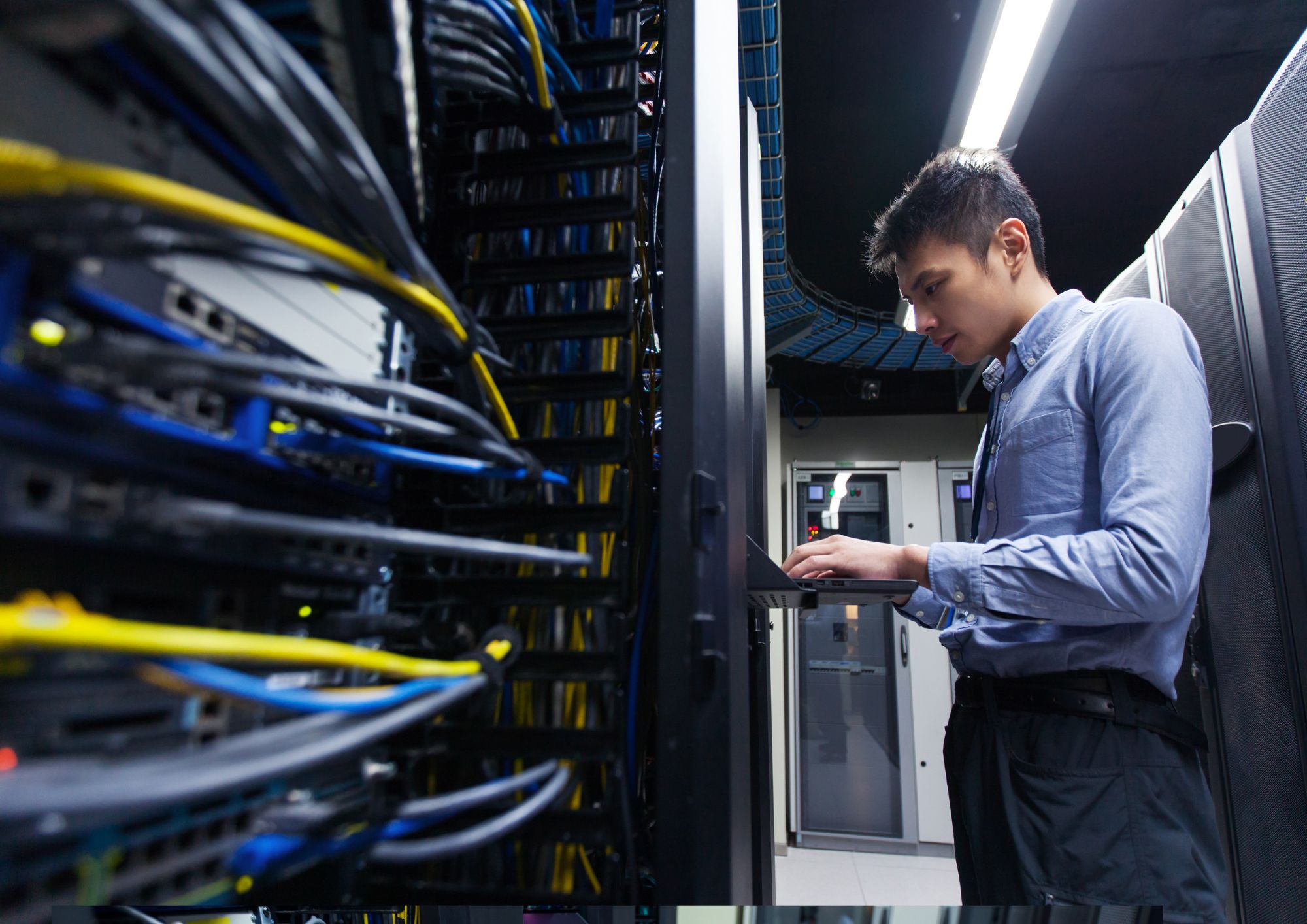 Enterprise server untuk perusahaan, instansi, dan rumah sakit